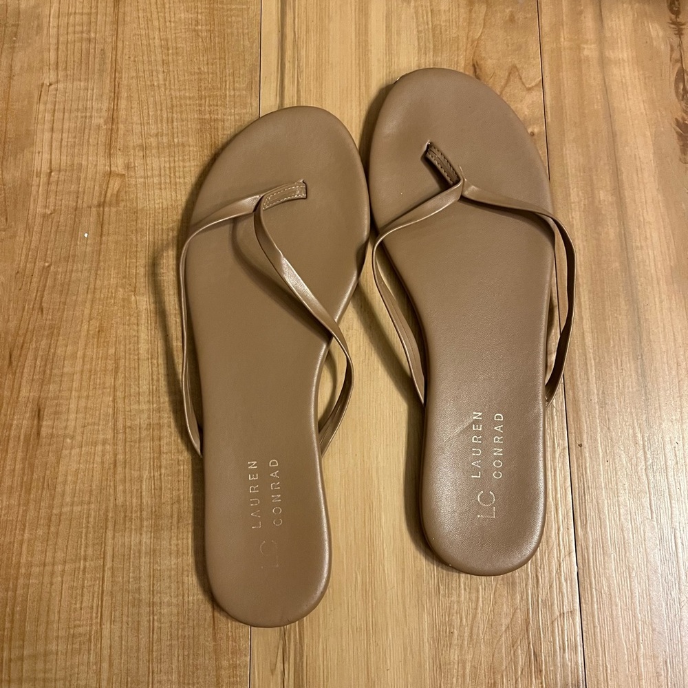 Lauren Conrad Flat Sandals